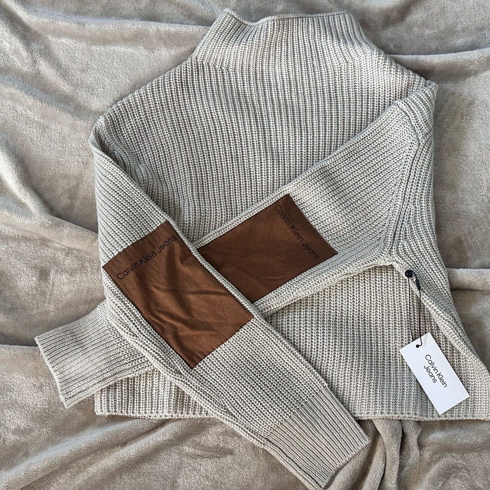 Calvin Klein Women's Cream Sweater